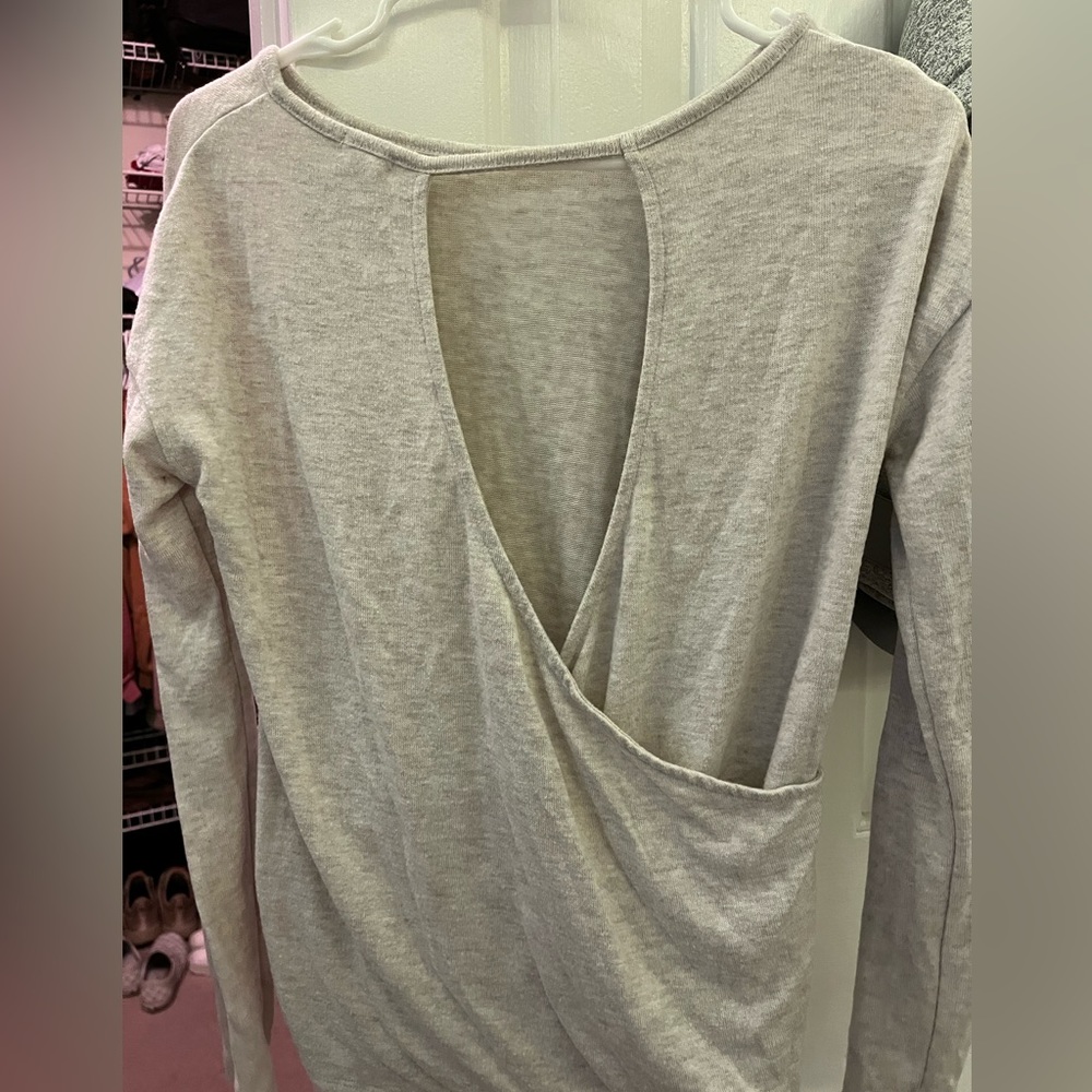 Soft long sleeve open back